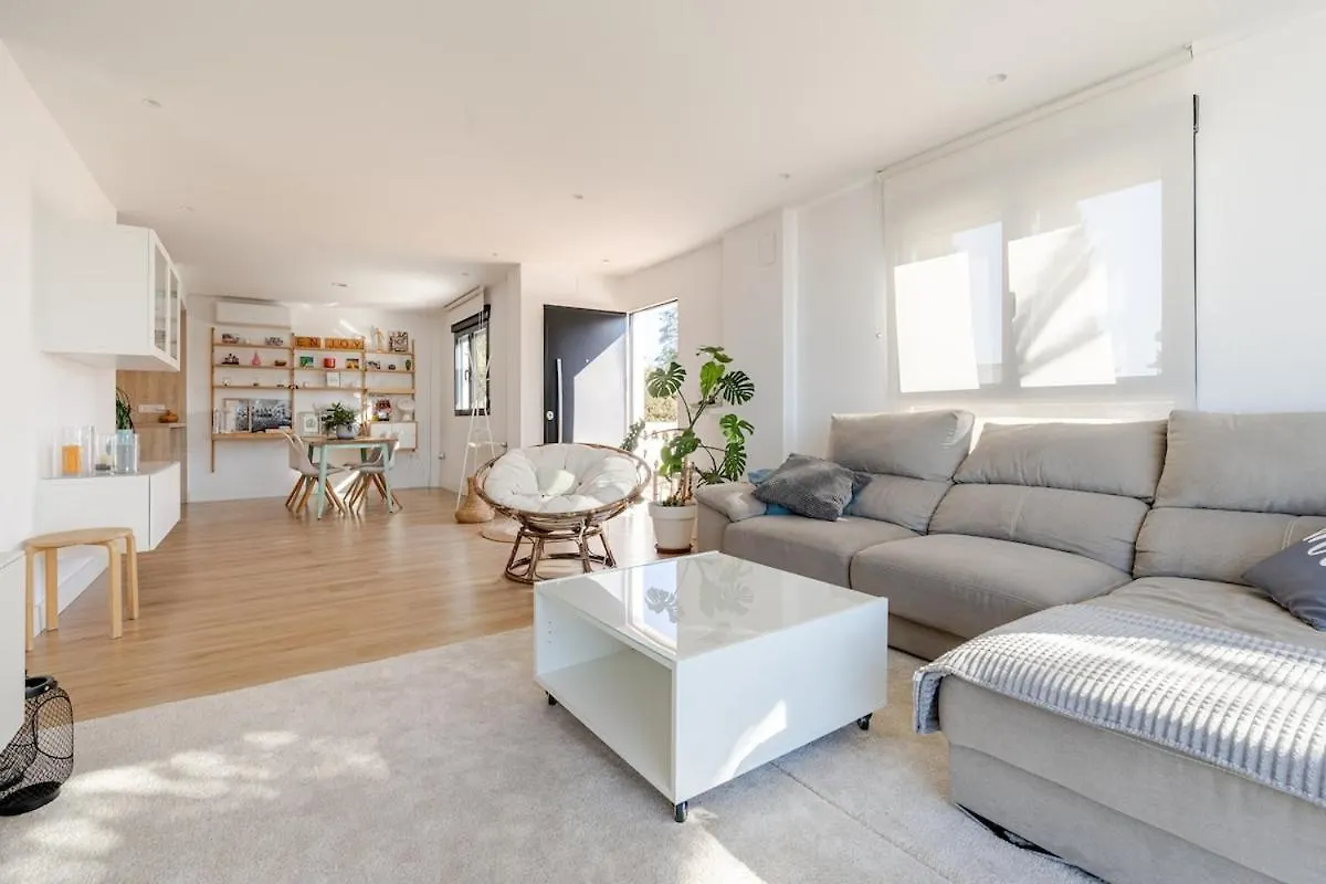 פליגרוס Villa Exclusiva Con Piscina, Jardin Y Barbacoa בית נופש